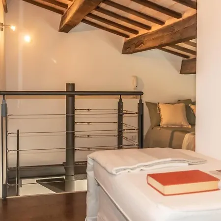 Bohemienne Intimo Rifugio Al Centro Di 아파트 *